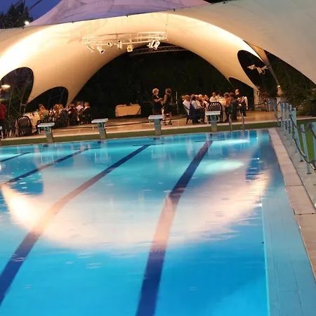 Mirasole International 4*